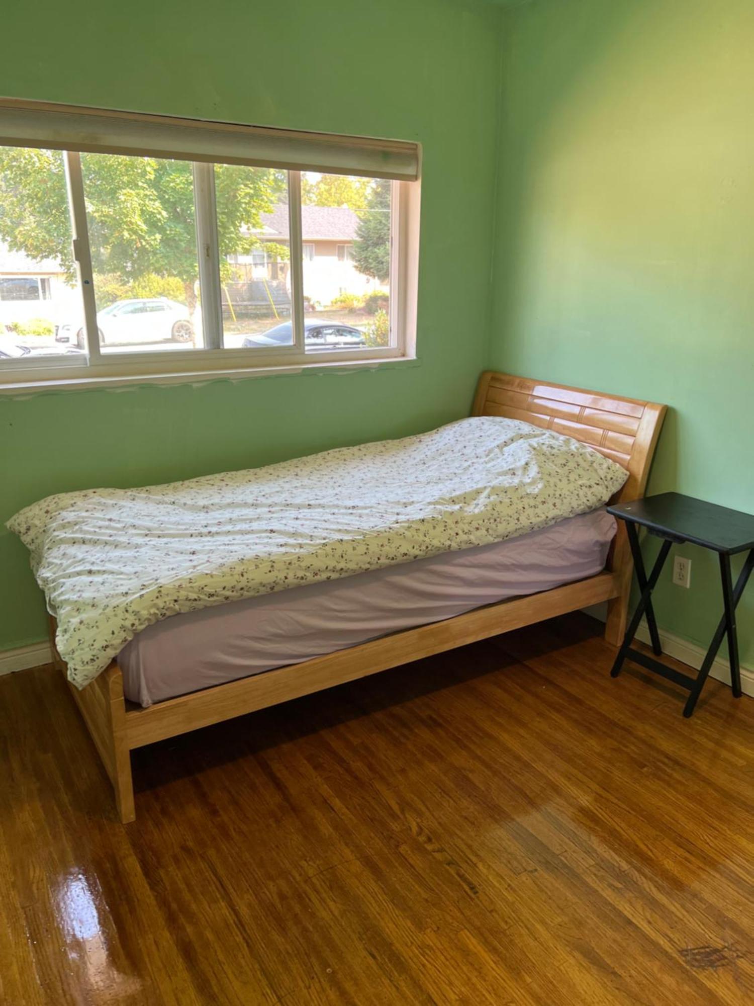 Surrey Central Green Bamboo House Екстер'єр фото