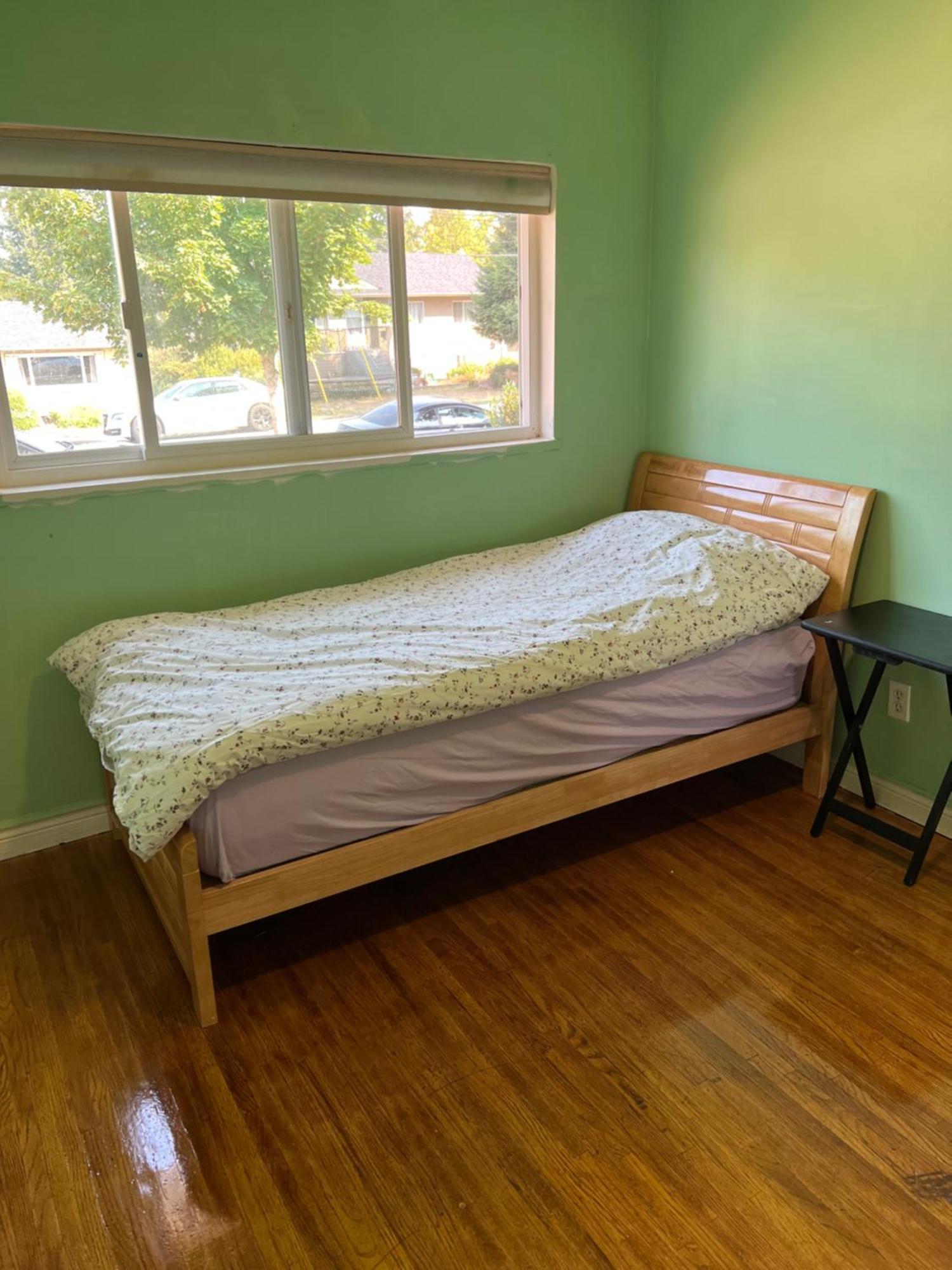 Surrey Central Green Bamboo House Екстер'єр фото